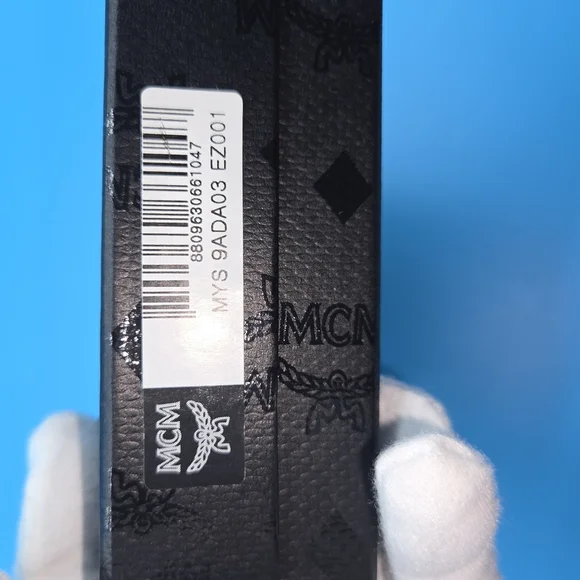 MCM Navy and Beige Leather Wallet - Picture 11 of 11